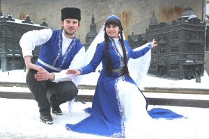 Представители крымско-татарской культуры. Фотограф Эльмира Османова